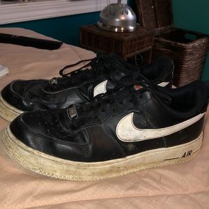 Black + White Air Force 1’s !!